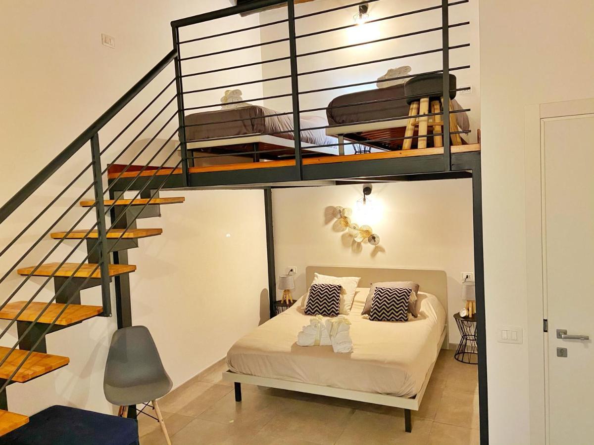 B&B Salerno In Centro エクステリア 写真