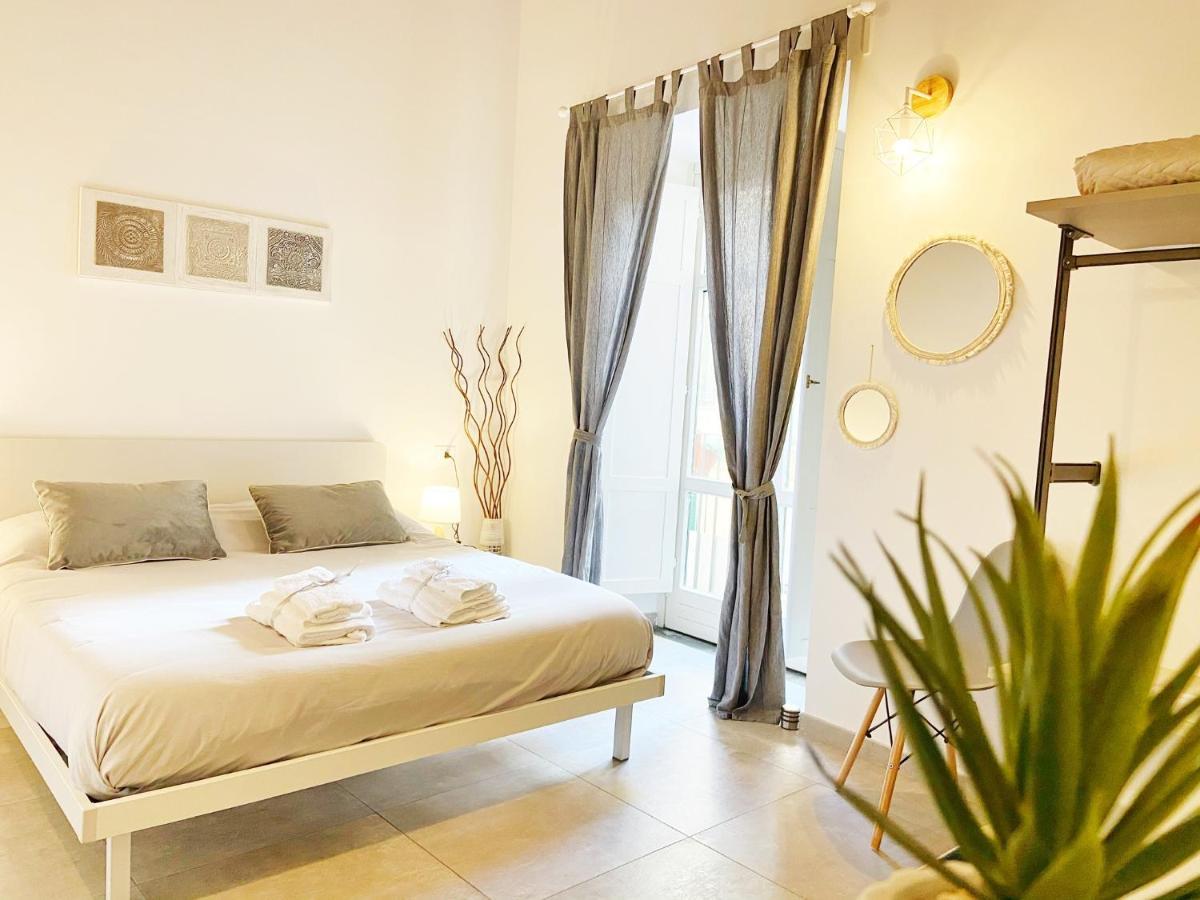 B&B Salerno In Centro エクステリア 写真